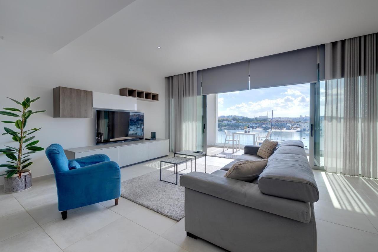Superlative Apartment With Valletta And Harbour Views Sliema Exteriér fotografie