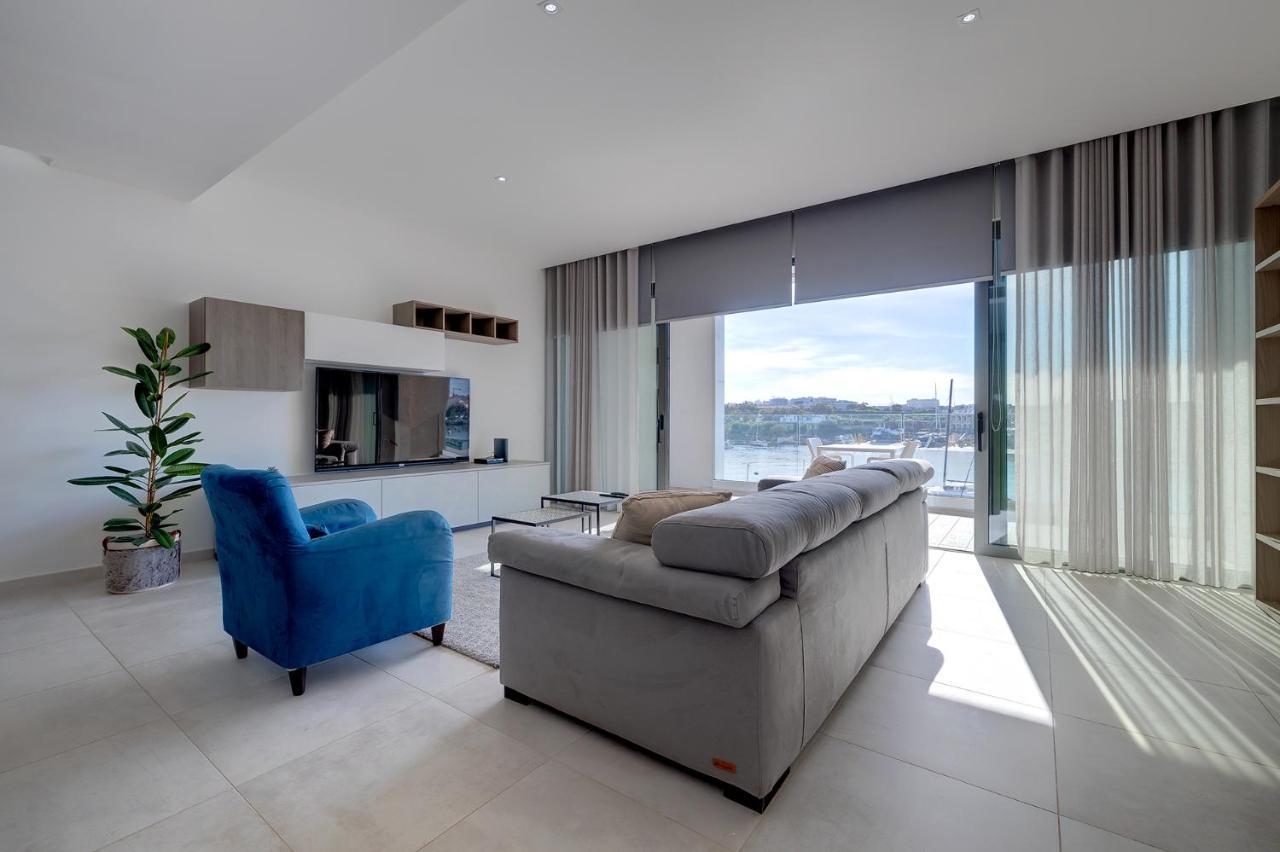 Superlative Apartment With Valletta And Harbour Views Sliema Exteriér fotografie
