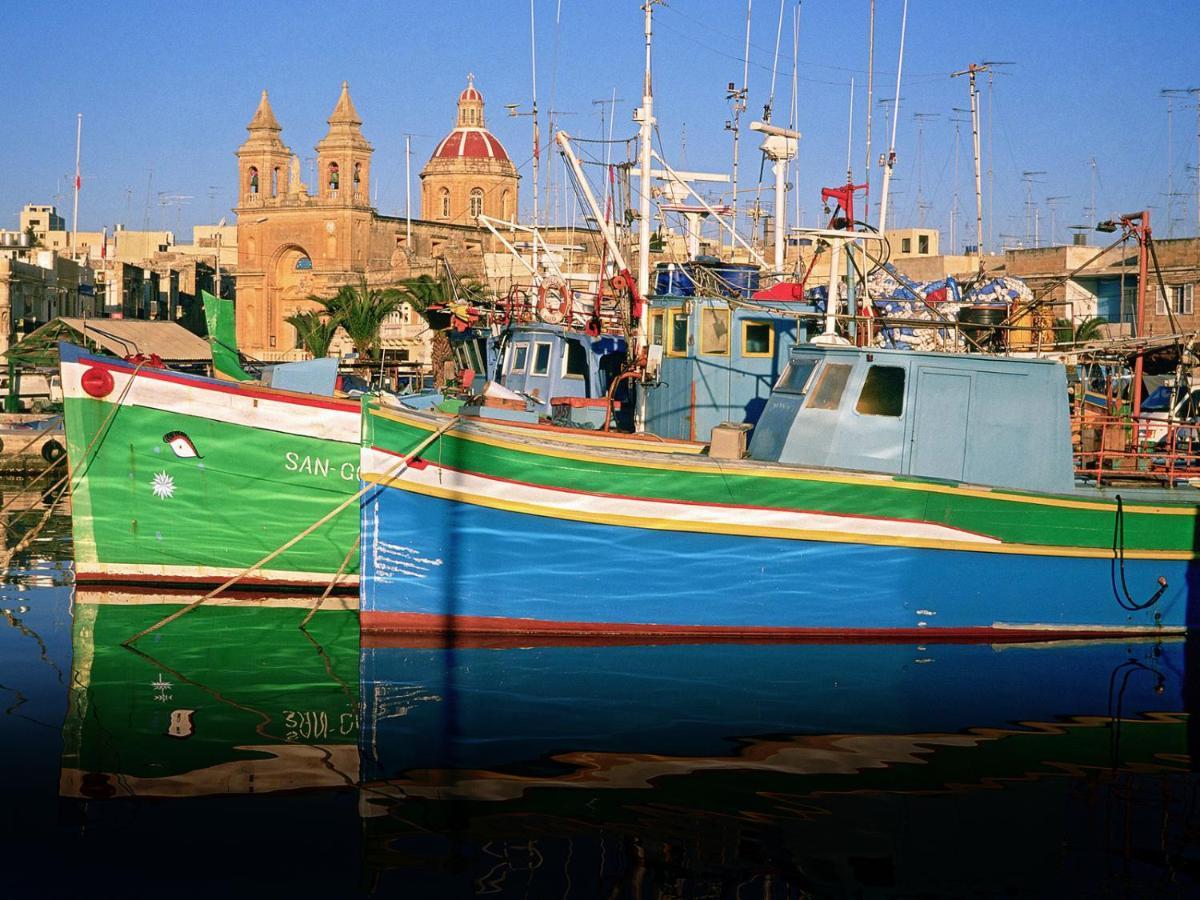 Superlative Apartment With Valletta And Harbour Views Sliema Exteriér fotografie