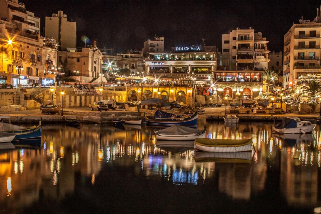 Superlative Apartment With Valletta And Harbour Views Sliema Exteriér fotografie