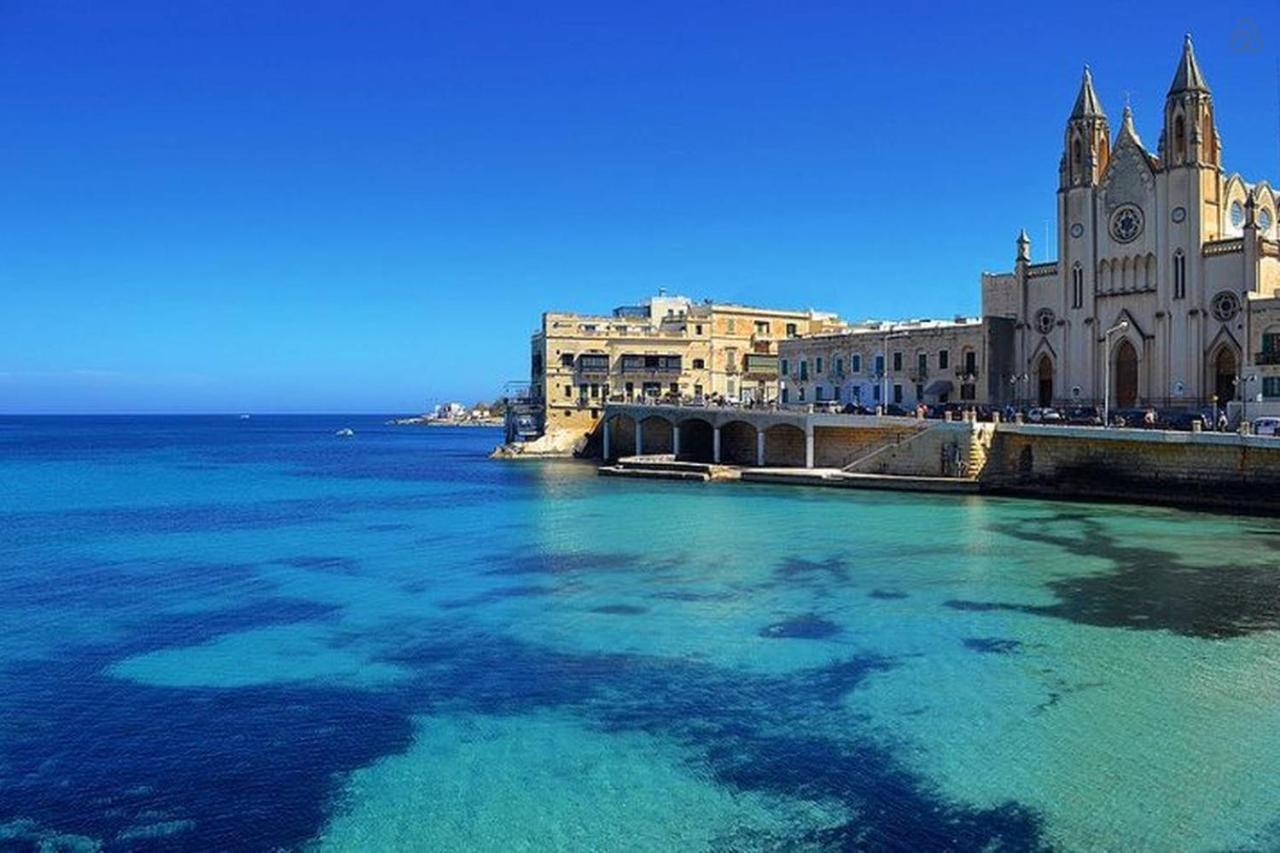 Superlative Apartment With Valletta And Harbour Views Sliema Exteriér fotografie