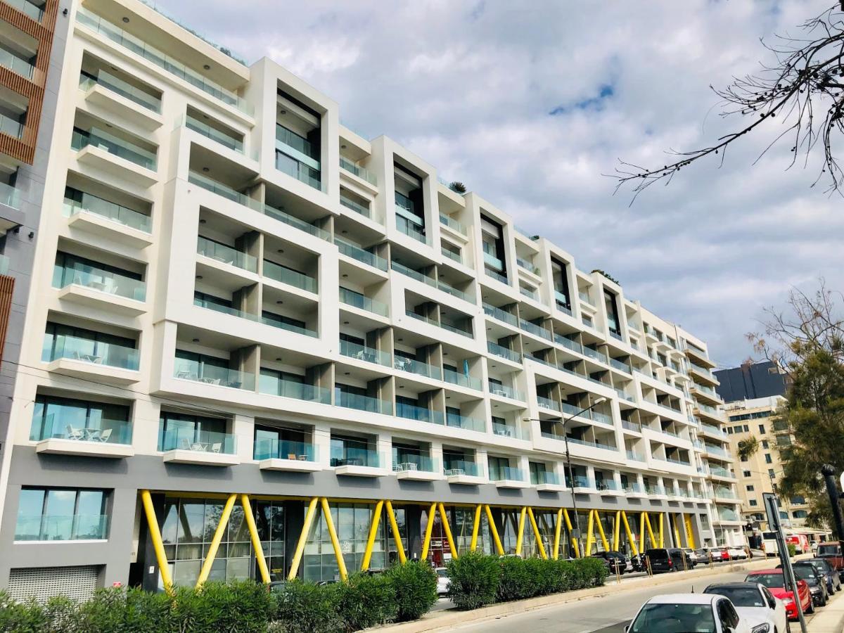 Superlative Apartment With Valletta And Harbour Views Sliema Exteriér fotografie